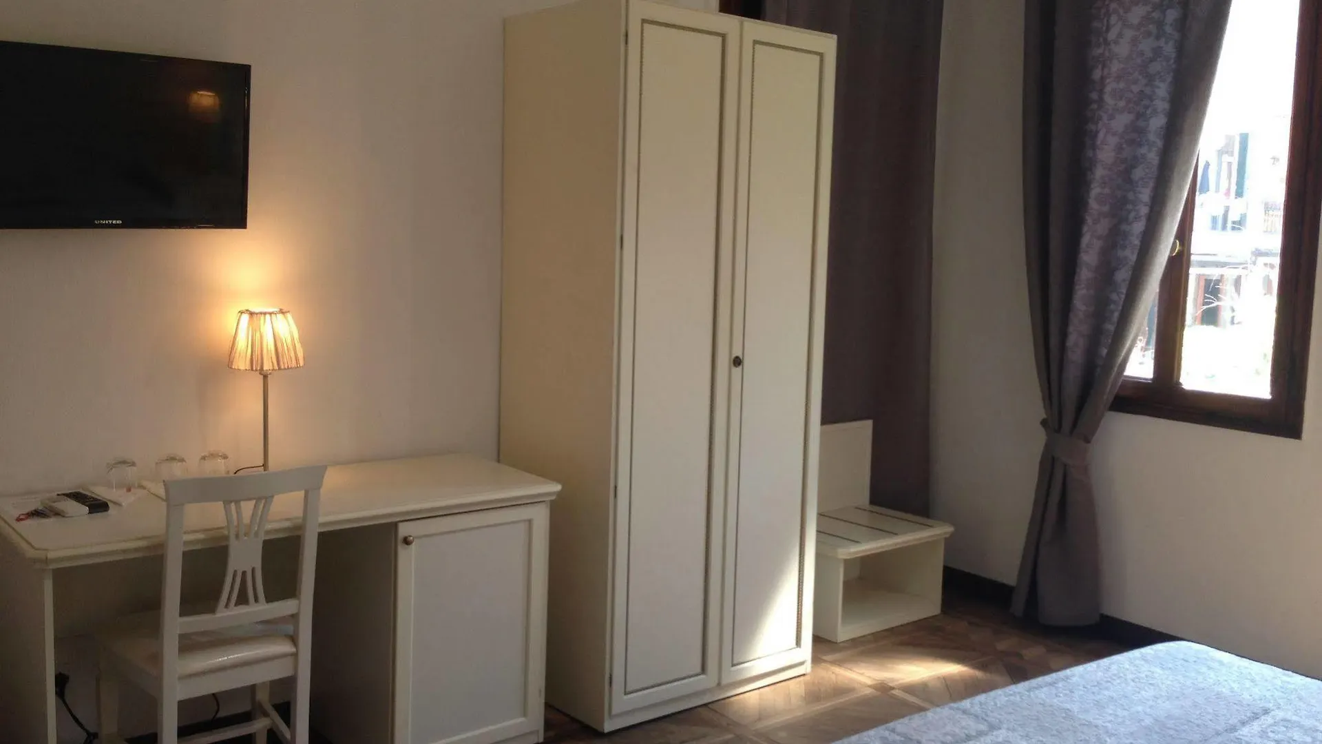 Guest House Loredana Zajazd